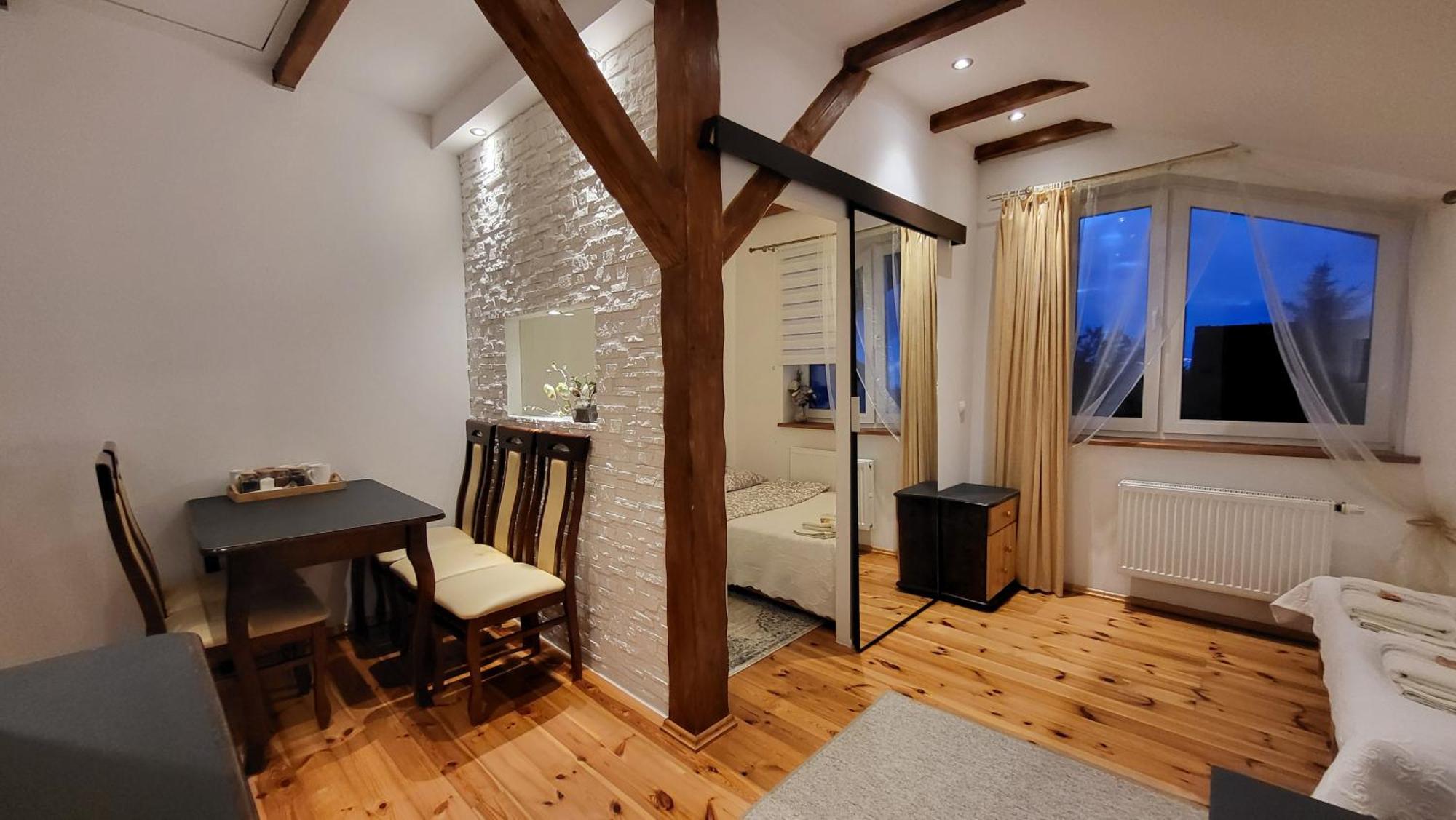 Aven'A Pokoje Goscinne Z Basenem Ujście-Darłowskie Exterior foto